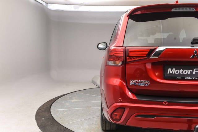 2020 MITSUBISHI OUTLANDER - 7