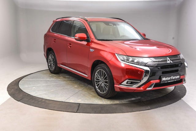 JMBXDGG3WLZ024739 2020 MITSUBISHI OUTLANDER-3