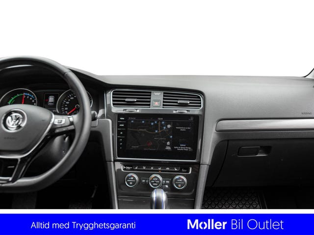 2018 VOLKSWAGEN GOLF - 18