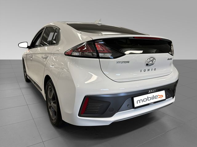 KMHC851JFLU069352 2021 HYUNDAI IONIQ-4