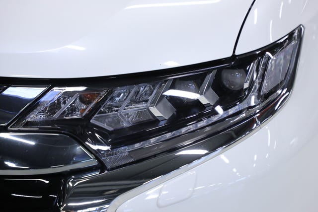 2020 MITSUBISHI OUTLANDER - 8