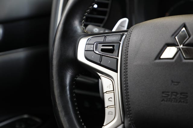 2020 MITSUBISHI OUTLANDER - 16