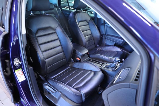 2019 VOLKSWAGEN GOLF - 10