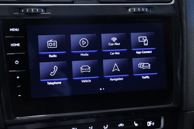 2019 VOLKSWAGEN GOLF - 13