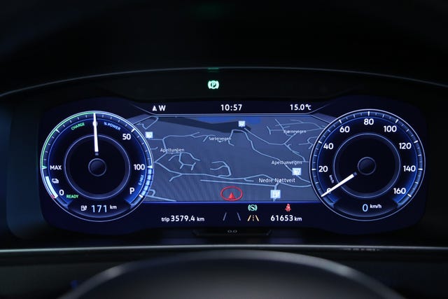 2019 VOLKSWAGEN GOLF - 12