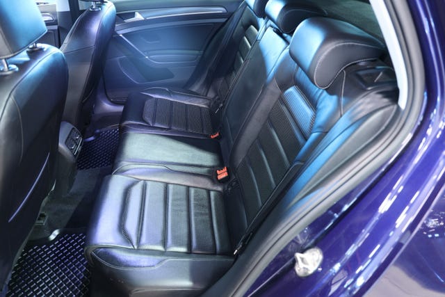 2019 VOLKSWAGEN GOLF - 7