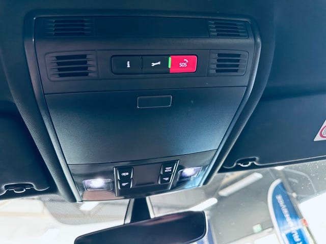 2019 VOLKSWAGEN GOLF - 30