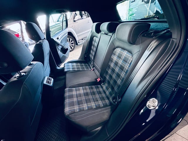 2019 VOLKSWAGEN GOLF - 36