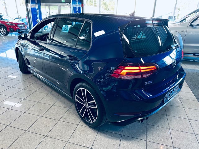 WVWZZZAUZKW800136 2019 VOLKSWAGEN GOLF-4