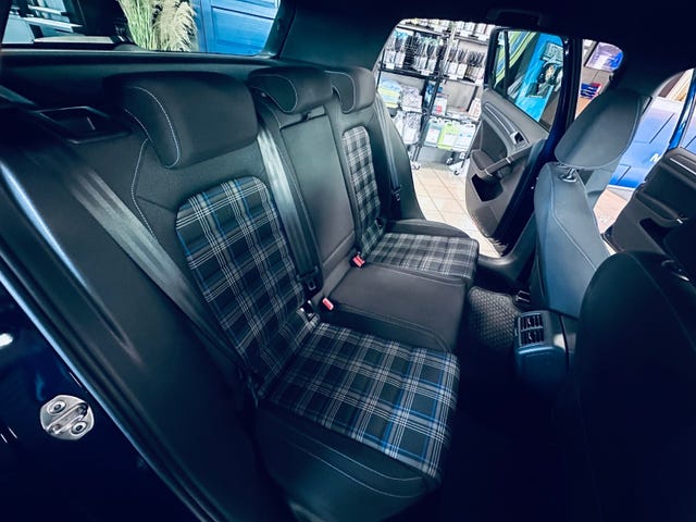 2019 VOLKSWAGEN GOLF - 35