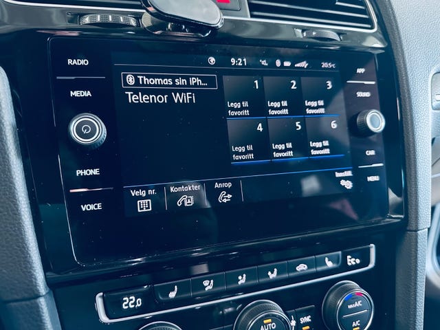 2019 VOLKSWAGEN GOLF - 25