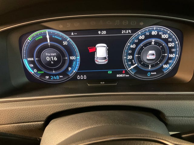 2018 VOLKSWAGEN GOLF - 11