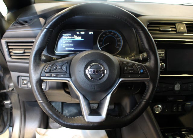 2018 NISSAN LEAF - 14