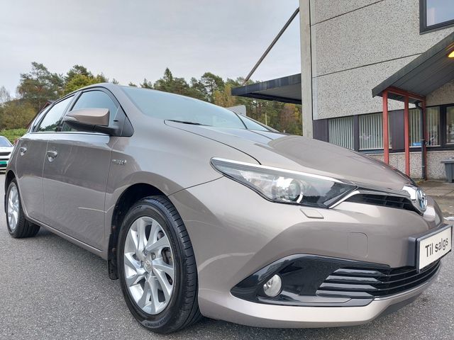 2016 TOYOTA AURIS - 10