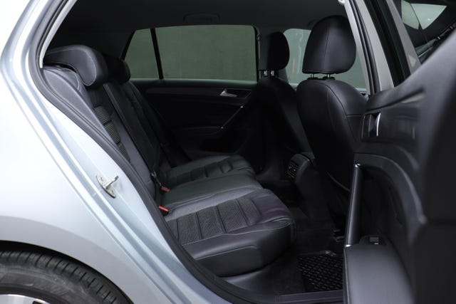 2019 VOLKSWAGEN GOLF - 18