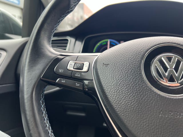 2018 VOLKSWAGEN GOLF - 17