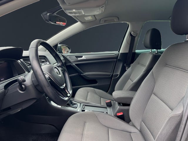 2018 VOLKSWAGEN GOLF - 9