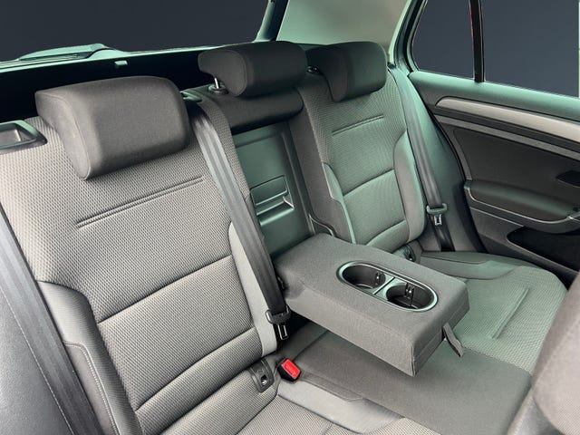 2018 VOLKSWAGEN GOLF - 13