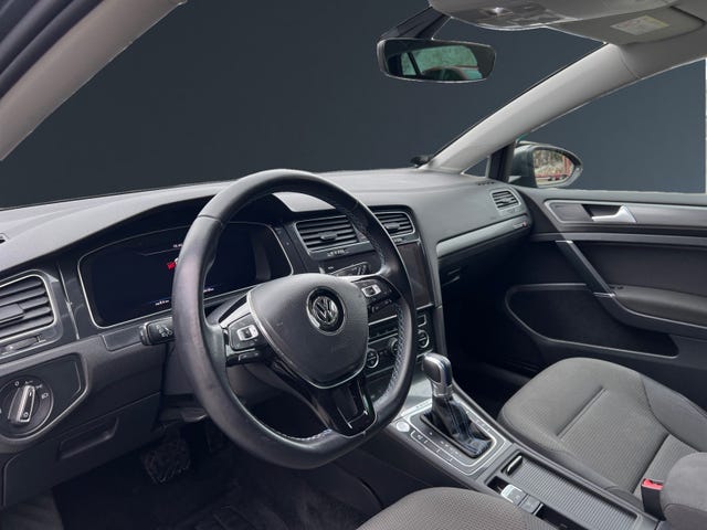 2018 VOLKSWAGEN GOLF - 10