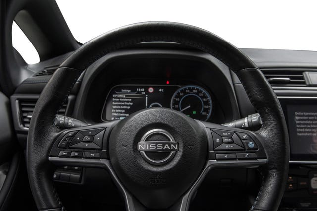 2022 NISSAN LEAF - 15