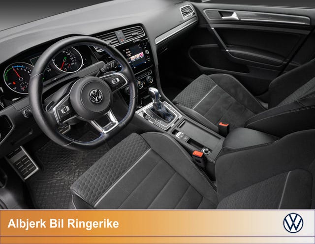 2018 VOLKSWAGEN GOLF - 18