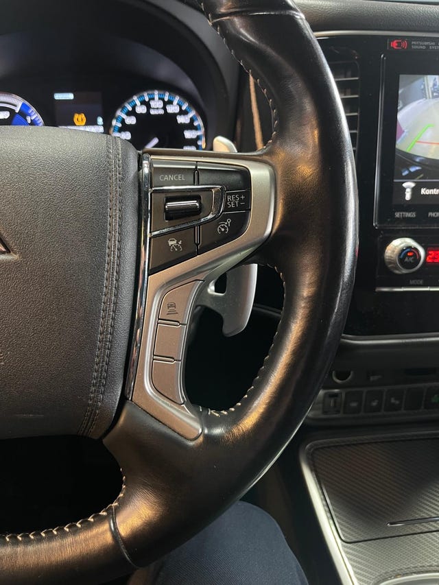 2020 MITSUBISHI OUTLANDER - 33