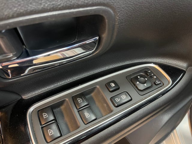 2020 MITSUBISHI OUTLANDER - 21