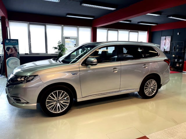 JMBXDGG3WLZ009181 2020 MITSUBISHI OUTLANDER-3