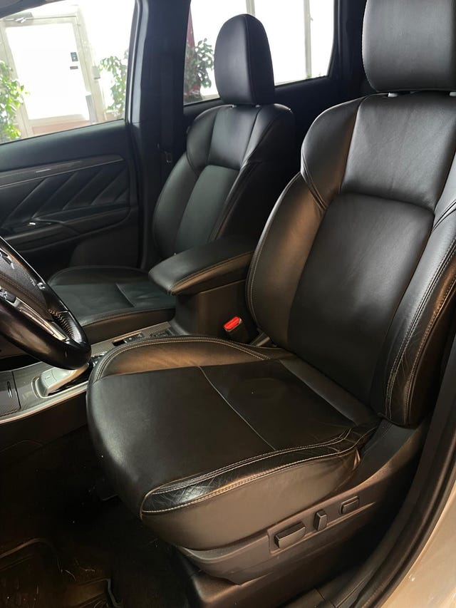 2020 MITSUBISHI OUTLANDER - 19