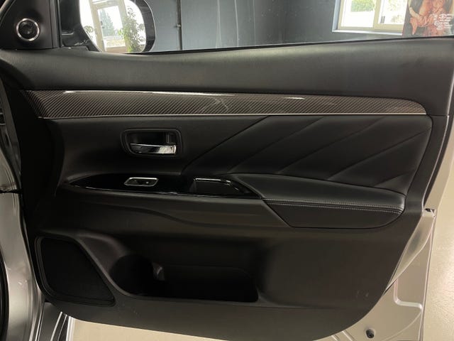 2020 MITSUBISHI OUTLANDER - 12