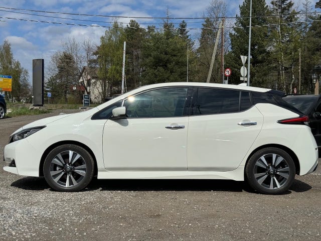 SJNFAAZE1U0123081 2021 NISSAN LEAF-1