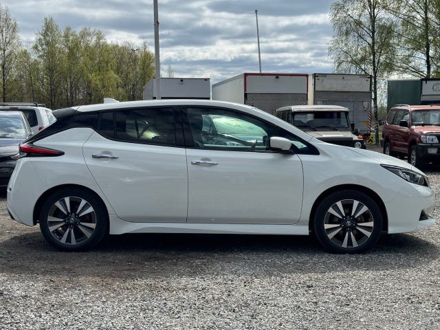 SJNFAAZE1U0123081 2021 NISSAN LEAF-5