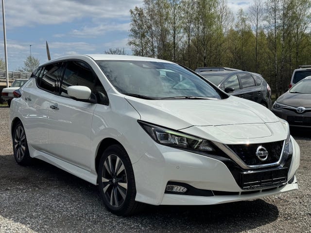 2021 NISSAN LEAF - 7