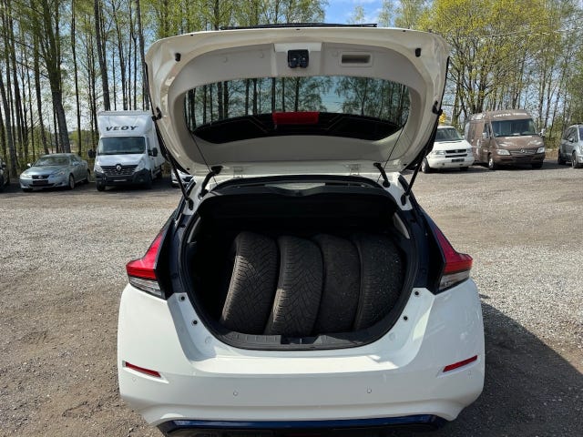 2021 NISSAN LEAF - 14