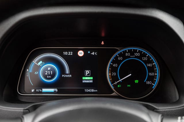 2022 NISSAN LEAF - 14