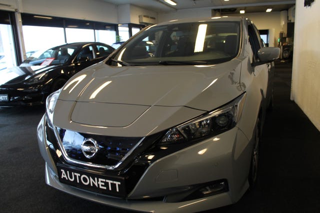 SJNFAAZE1U0145439 2021 NISSAN LEAF-2