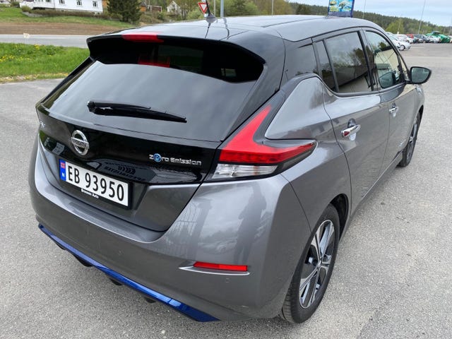 2021 NISSAN LEAF - 11