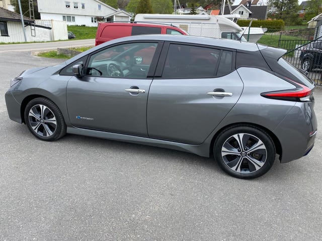 2021 NISSAN LEAF - 13