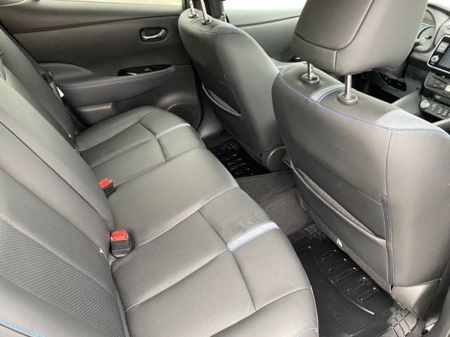 2021 NISSAN LEAF - 24