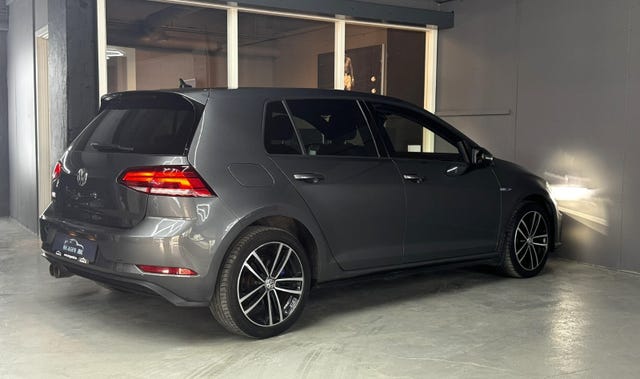 2018 VOLKSWAGEN GOLF - 8