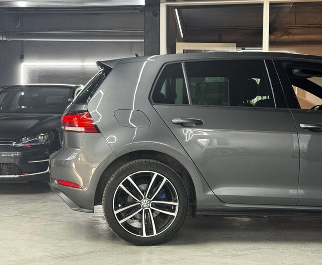 2018 VOLKSWAGEN GOLF - 13