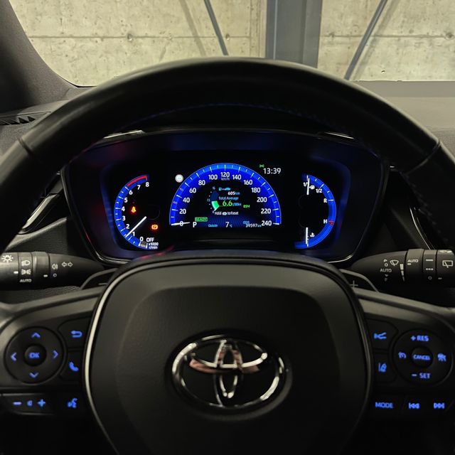 2019 TOYOTA COROLLA - 24