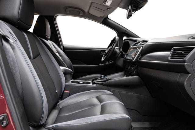 2021 NISSAN LEAF - 49