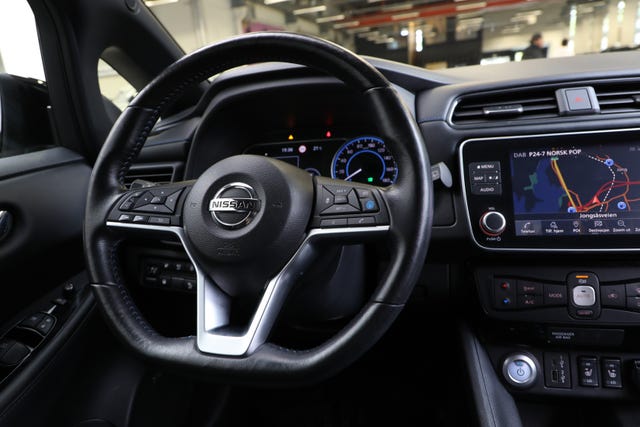 2021 NISSAN LEAF - 14