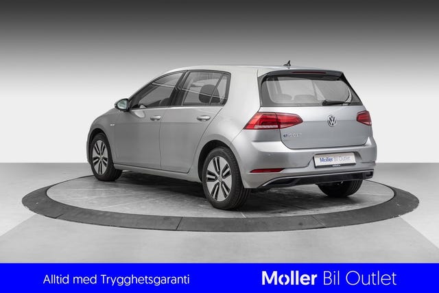 WVWZZZAUZJ8907210 2018 VOLKSWAGEN GOLF-2