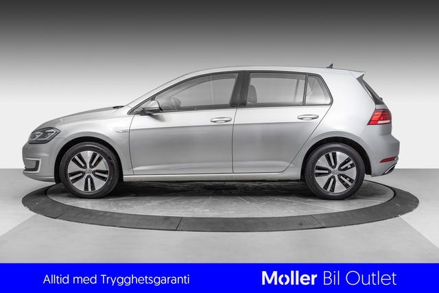WVWZZZAUZJ8907210 2018 VOLKSWAGEN GOLF-1