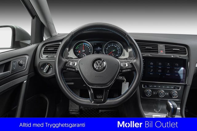 2018 VOLKSWAGEN GOLF - 19