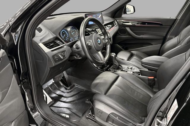 2021 BMW X1 - 20
