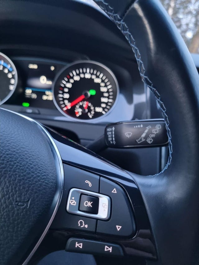 2018 VOLKSWAGEN GOLF - 29