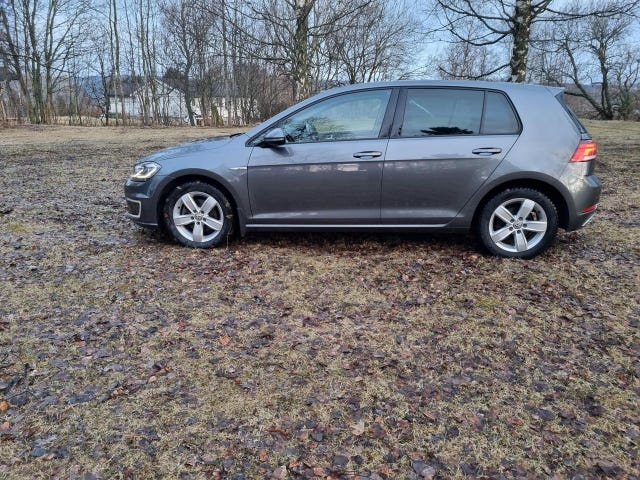 2018 VOLKSWAGEN GOLF - 13